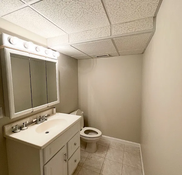 7 Capen St #1L — Photo 8