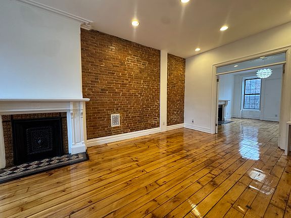 5th image of 15 Arlington Pl #2