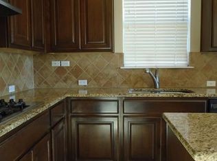 2605 Golden Gate Park, Austin, TX 78732