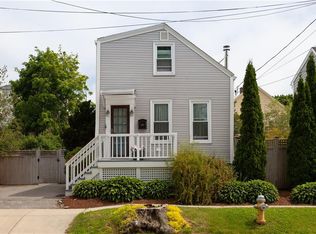 100 Franklin St, Bristol, RI 02809