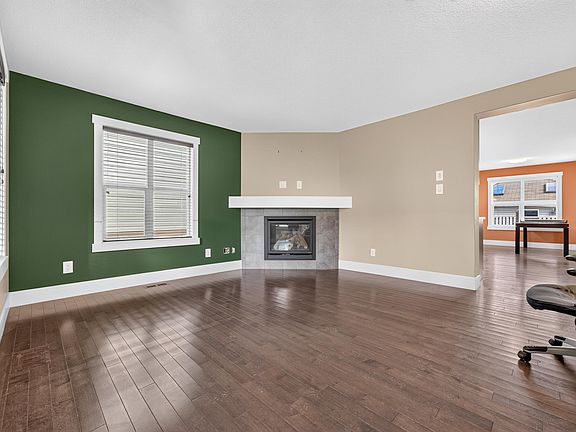 3rd image of 2904 19th Ave NW