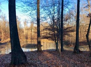 8268 E Georgetown Rd, Columbus, IN 47201