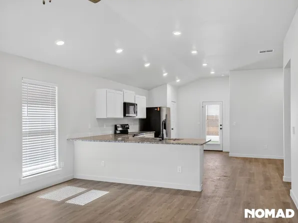 2160 Langford Ave, Lubbock, TX 79407