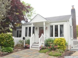139 Crescent Dr, Middletown, NJ 07748