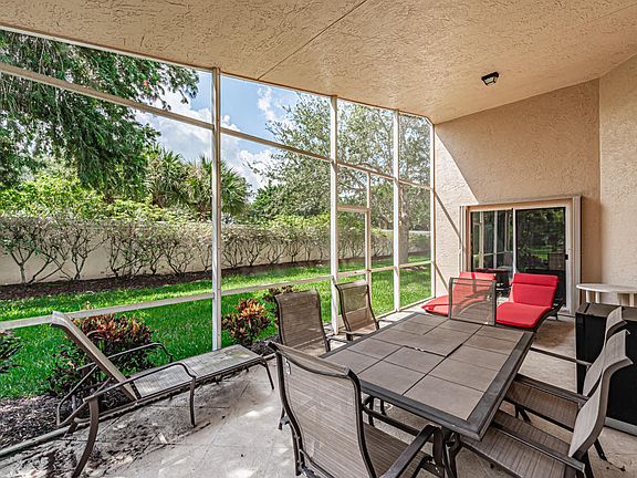 4th image of 8297 Grand Messina Cir