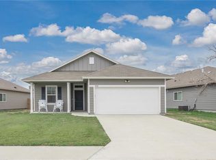 1932 Estes Flats Dr, Aransas Pass, TX 78336