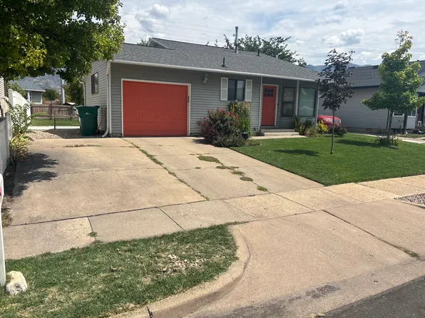 979 S 225 E, Layton, UT 84041