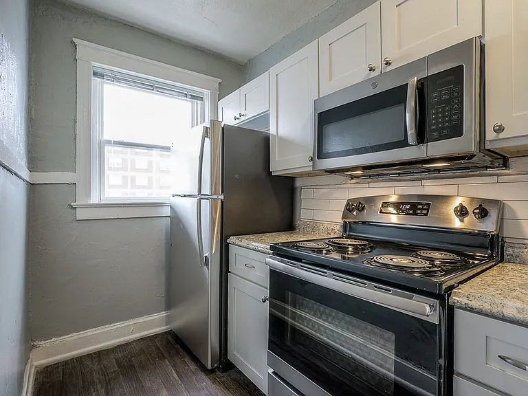 3721 Broadway Blvd #20 — Photo 22