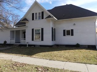 720 E 6th St, York, NE 68467