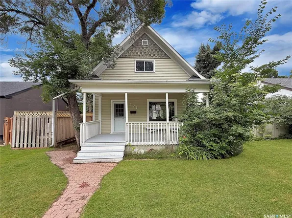 371 6th AVENUE NW, Swift Current, SK S9H 0X9