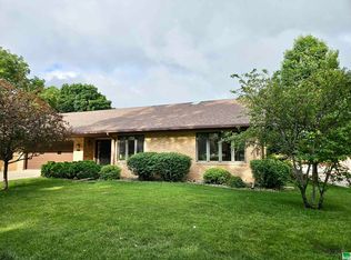 101 Hudson St #A, Storm Lake, IA 50588