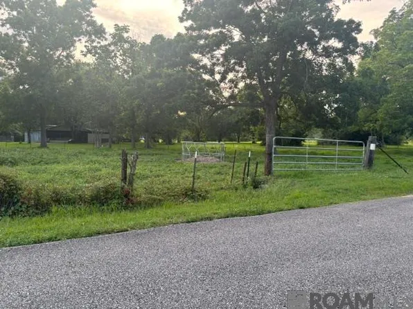 C 3 Privacy Ln, Gonzales, LA 70737