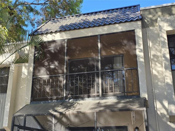 7925 SW 104th St #201