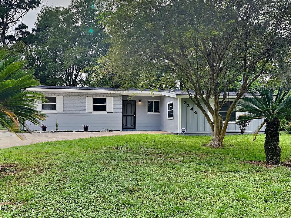 1st image of 2244 LOOKING GLASS Lane