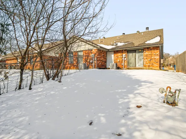 8910 Oak Valley Dr, Oklahoma City, OK 73110