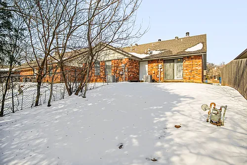 8910 Oak Valley Dr Photo 1