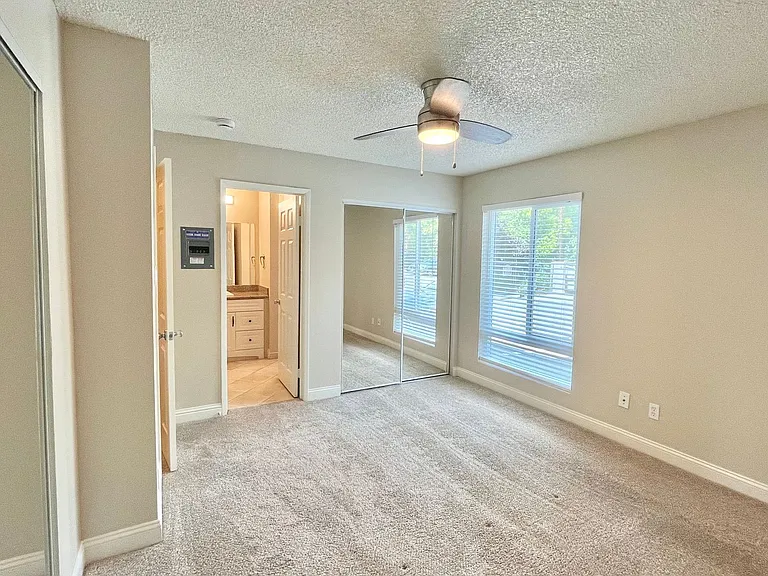 Courtyard Apartments — Photo 6