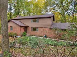 1717 Hamilton Dr, Valley Forge, PA 19481