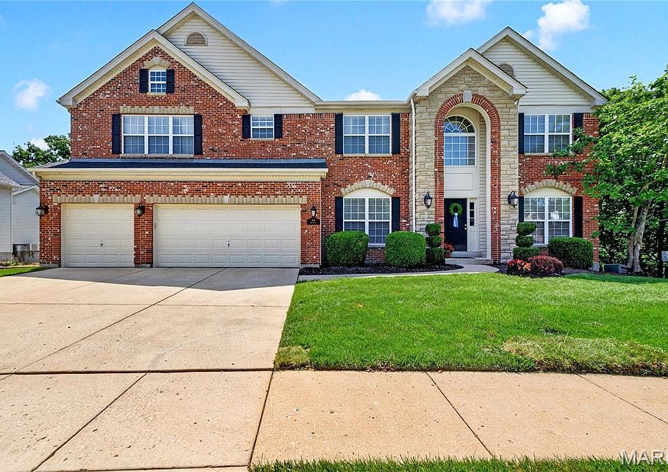 1st image of 414 Gillham Ct