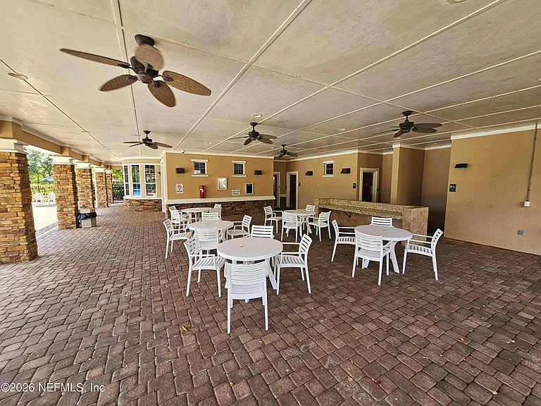 6194 High Tide Blvd — Photo 14