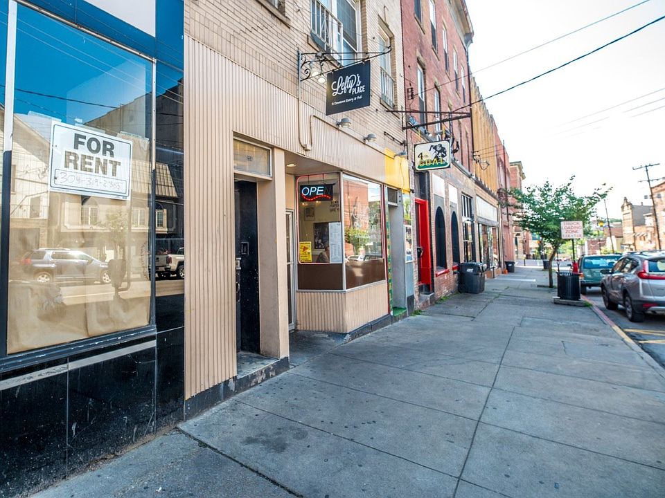 2nd image of 238 Walnut St APT 4