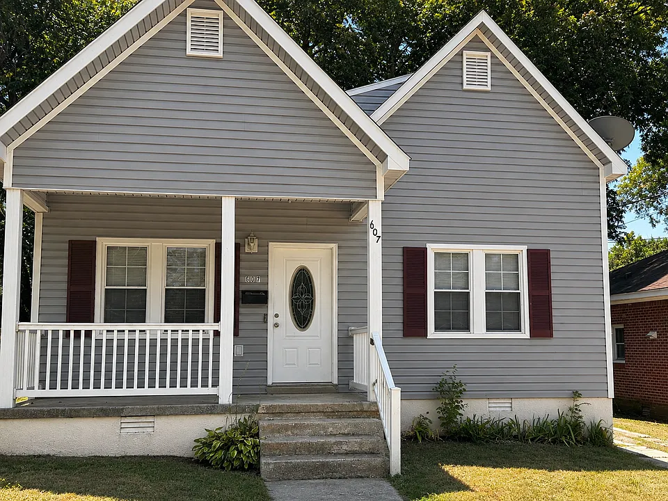 607 Warner Ave