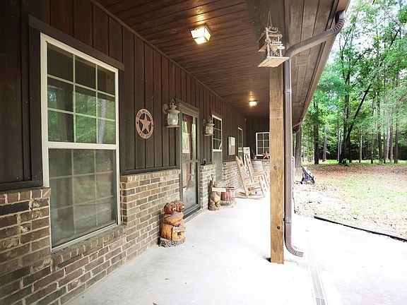 4th image of 3113 County Road 413