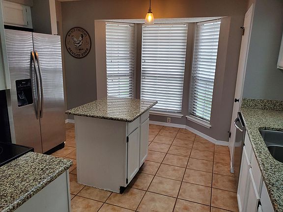 5th image of 8539 Bandera Ct