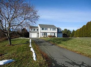 16 Boynton Rd, South Deerfield, MA 01373