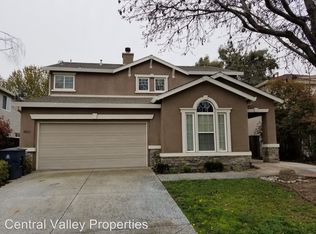 842 Summer Ln, Tracy, CA