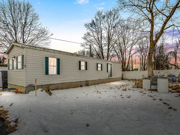 1338 Woodbury Avenue #6, Portsmouth, NH 03801