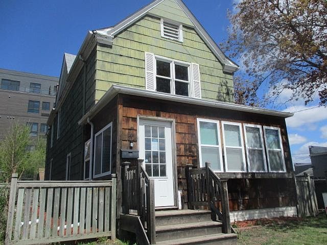 1st image of 14 W 36th St