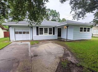 880 Parson Dr, Beaumont, TX 77706