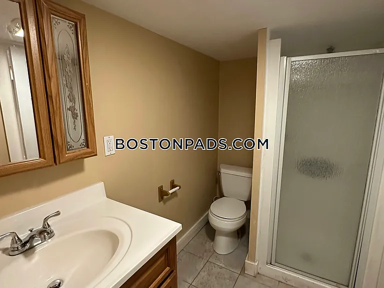 109 North St #1 — Photo 14
