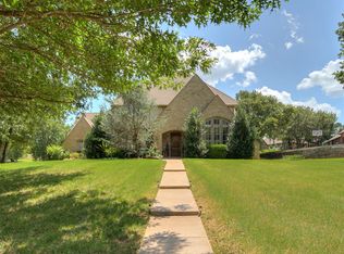1956 Ella Ct, Edmond, OK 73034