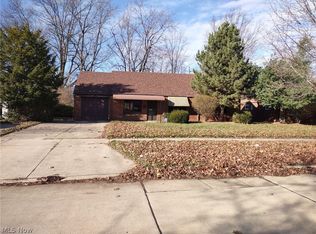 540 Birch Dr, Euclid, OH