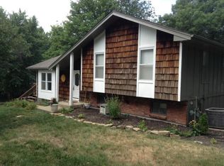 2237 NW 64th Pl, Kansas City, MO 64151