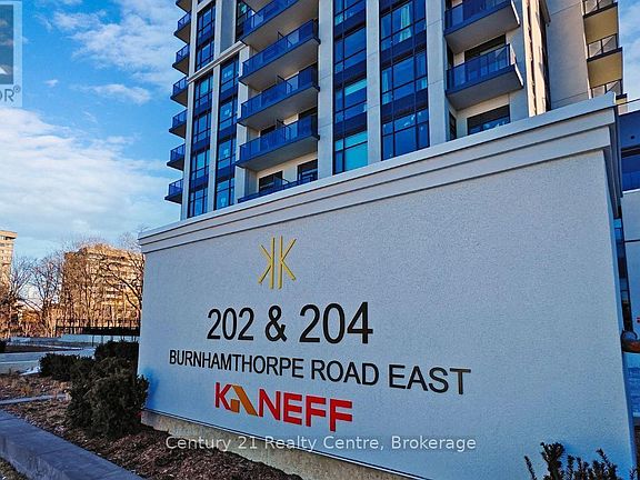 2nd image of 202 Burnhamthorpe Rd E #1606