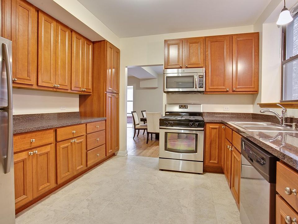 1st image of 5419 S Hyde Park Blvd