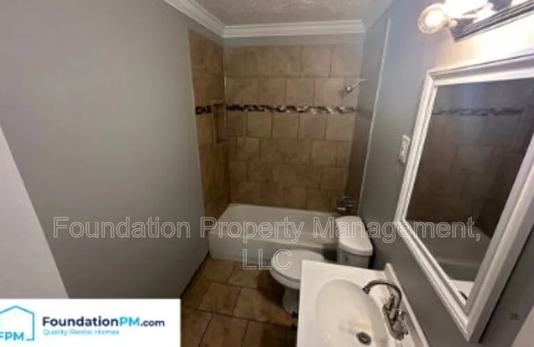 4208 Beacon Hill Dr — Photo 19