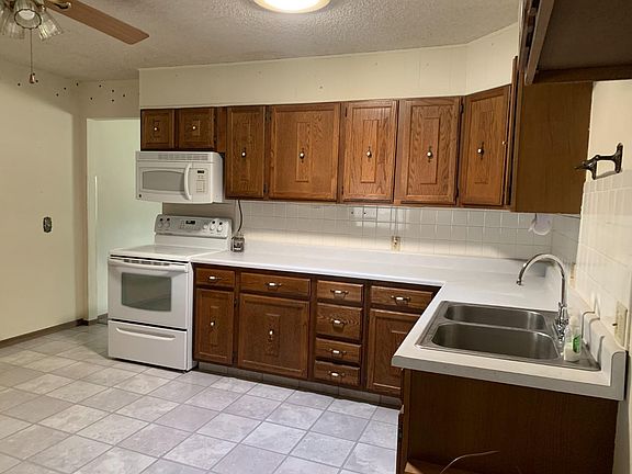 5th image of 1511 N 13th St
