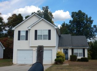 7175 Mahogany Dr, Fairburn, GA 30213