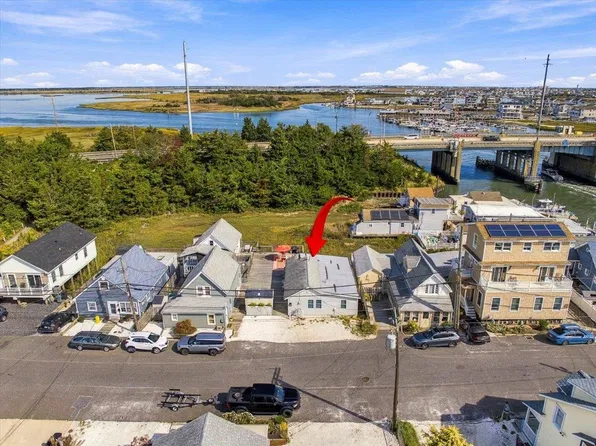 707 W Rio Grande Ave, Wildwood, NJ 08260