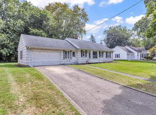 1111 S Bowen St, Jackson, MI 49203