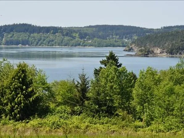 16860 Shorewood Heights Ln, La Conner, WA 98257