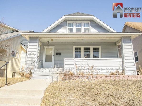 3220 W Madison St
