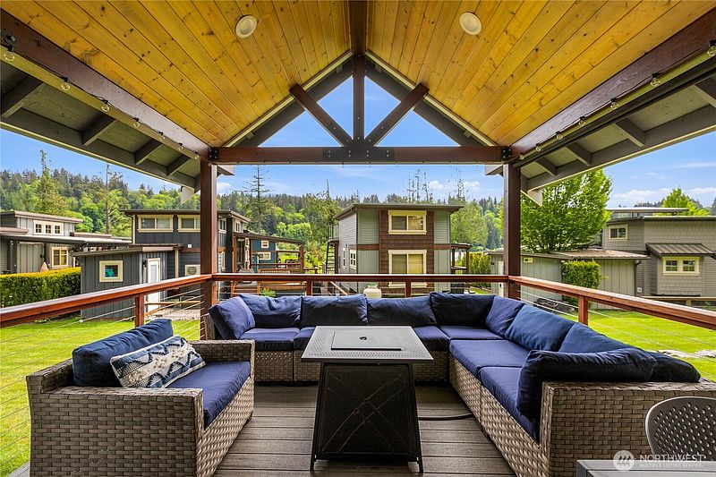 4th image of 990 S Lake Whatcom Boulevard #36