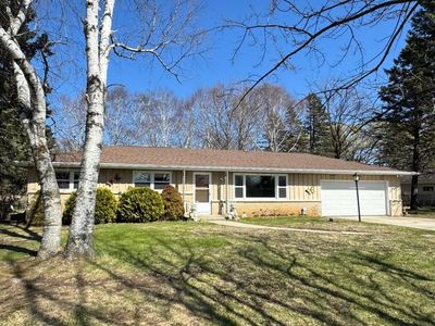 2794 Northwoods Rd, Port Washington, WI, 53074