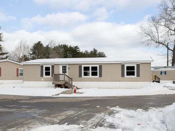 545 Elm Street #10, Milford, NH 03055