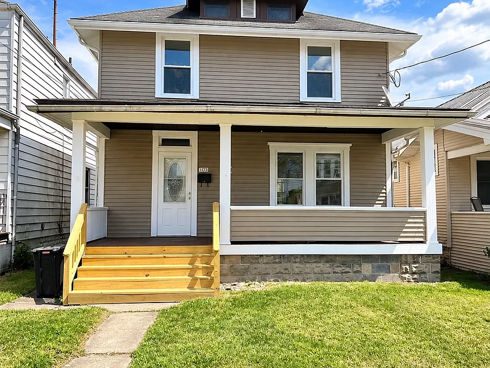198 Center St